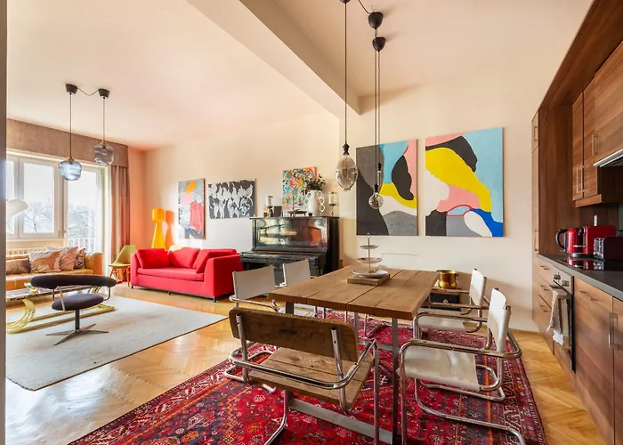 Artist Residence By Stn